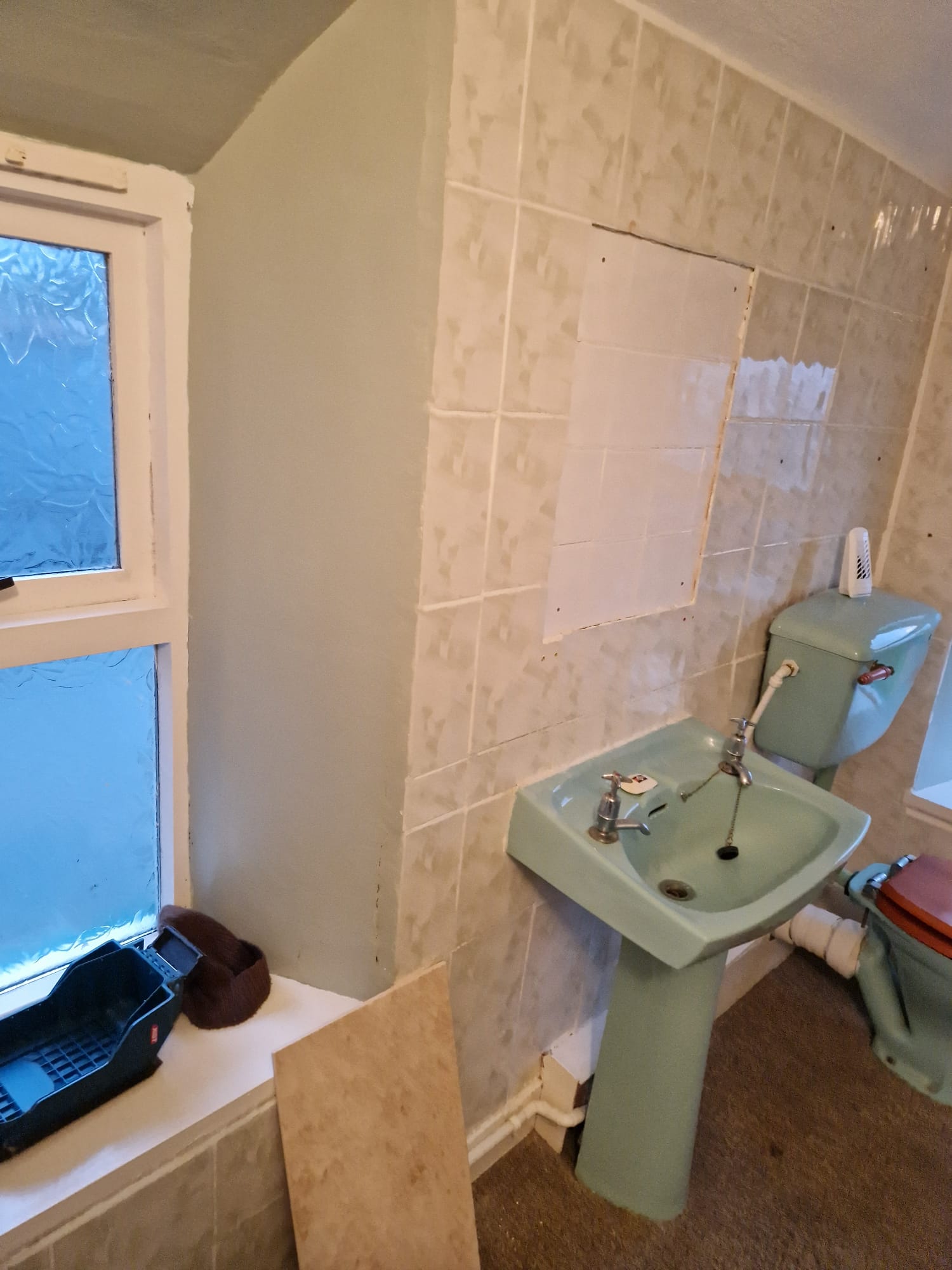 Bathroom Renovation Before and After - H2 Bathrooms Project