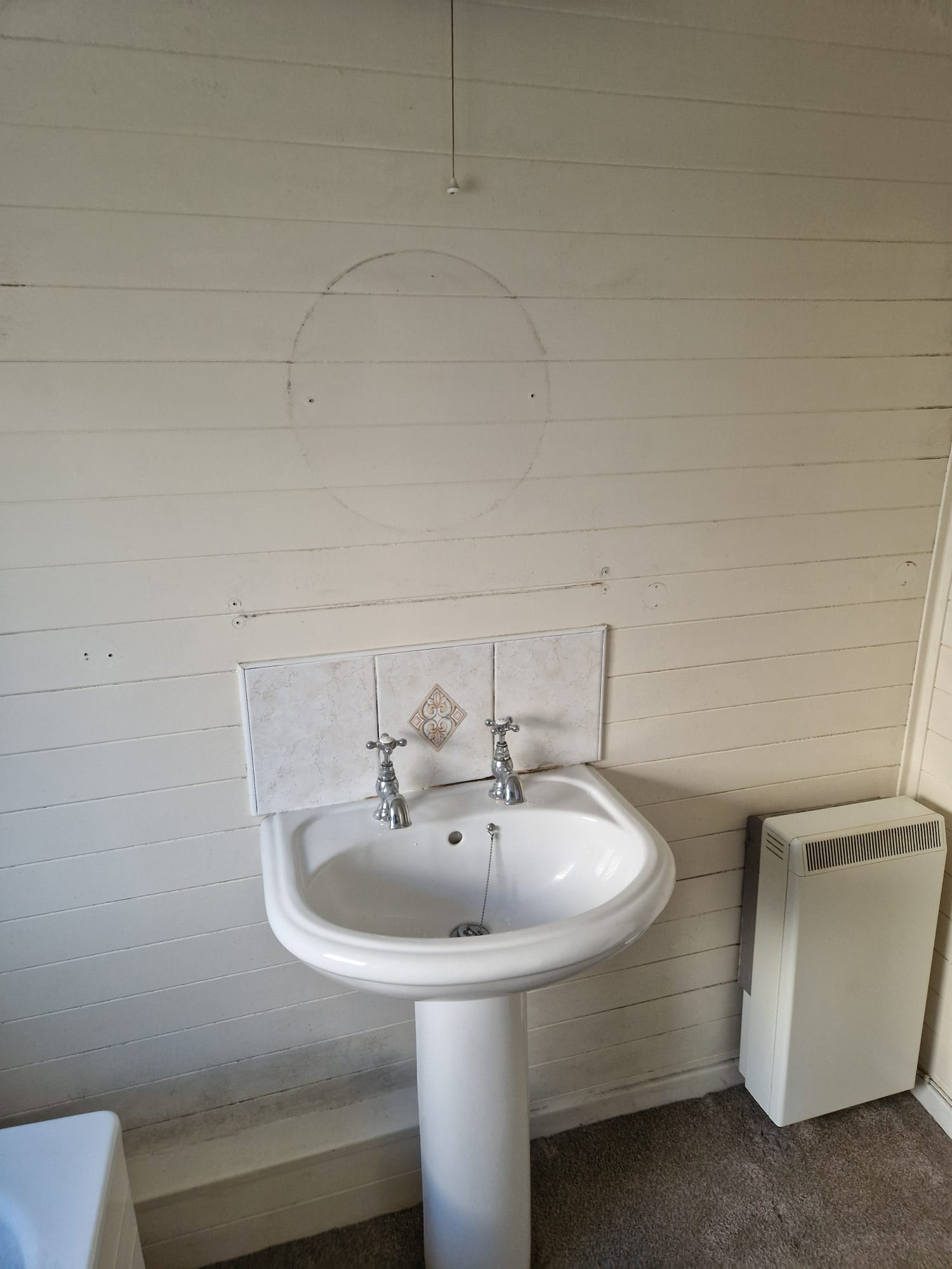 Adaptation Before and After - H2 Bathrooms Project