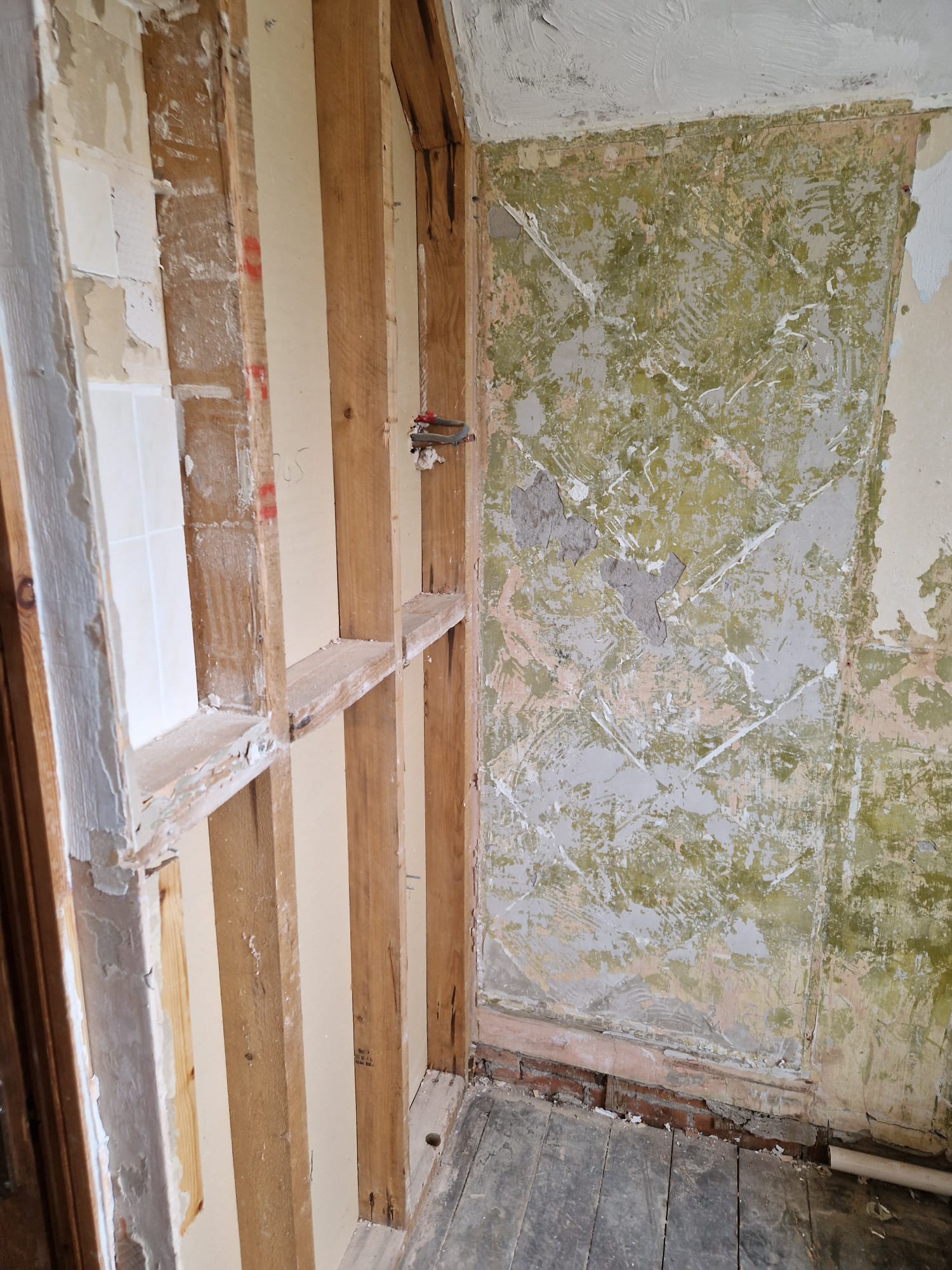 Bathroom Renovation Before and After - H2 Bathrooms Project