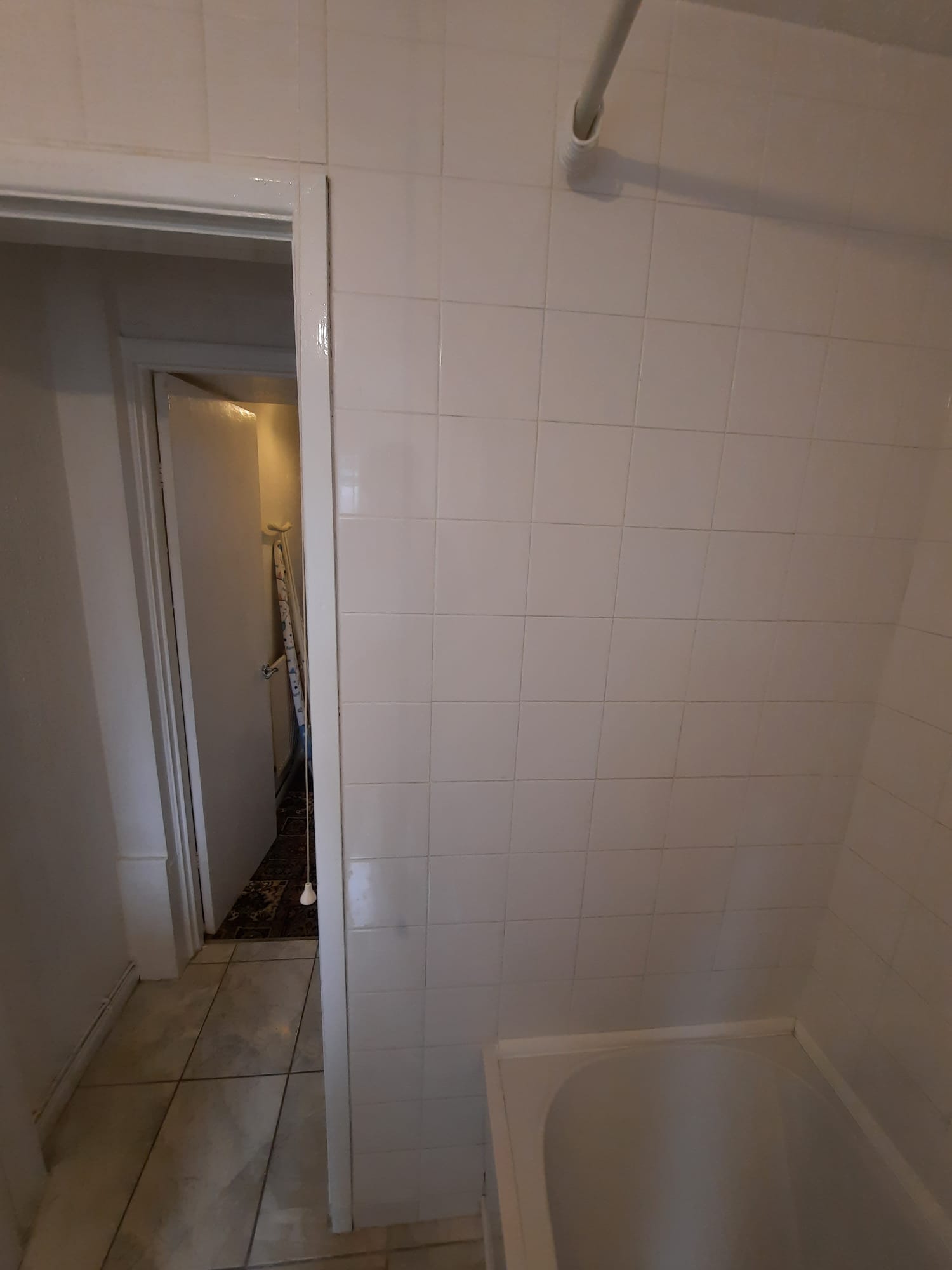 Adaptation Before and After - H2 Bathrooms Project