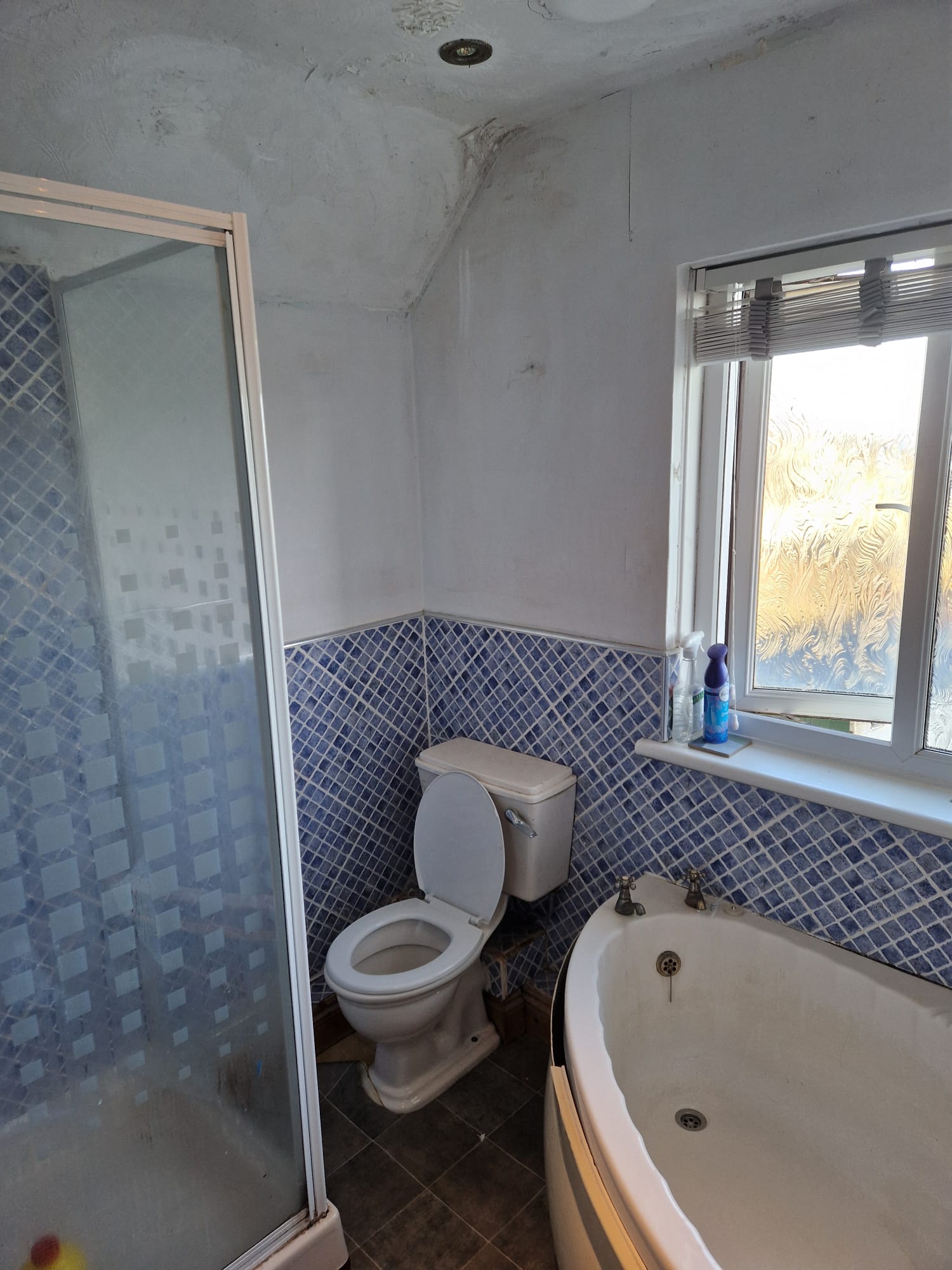 Bathroom Renovation Before and After - H2 Bathrooms Project