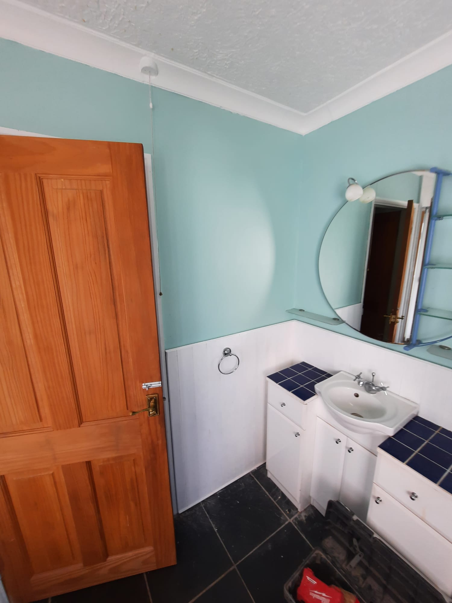 Adaptation Before and After - H2 Bathrooms Project